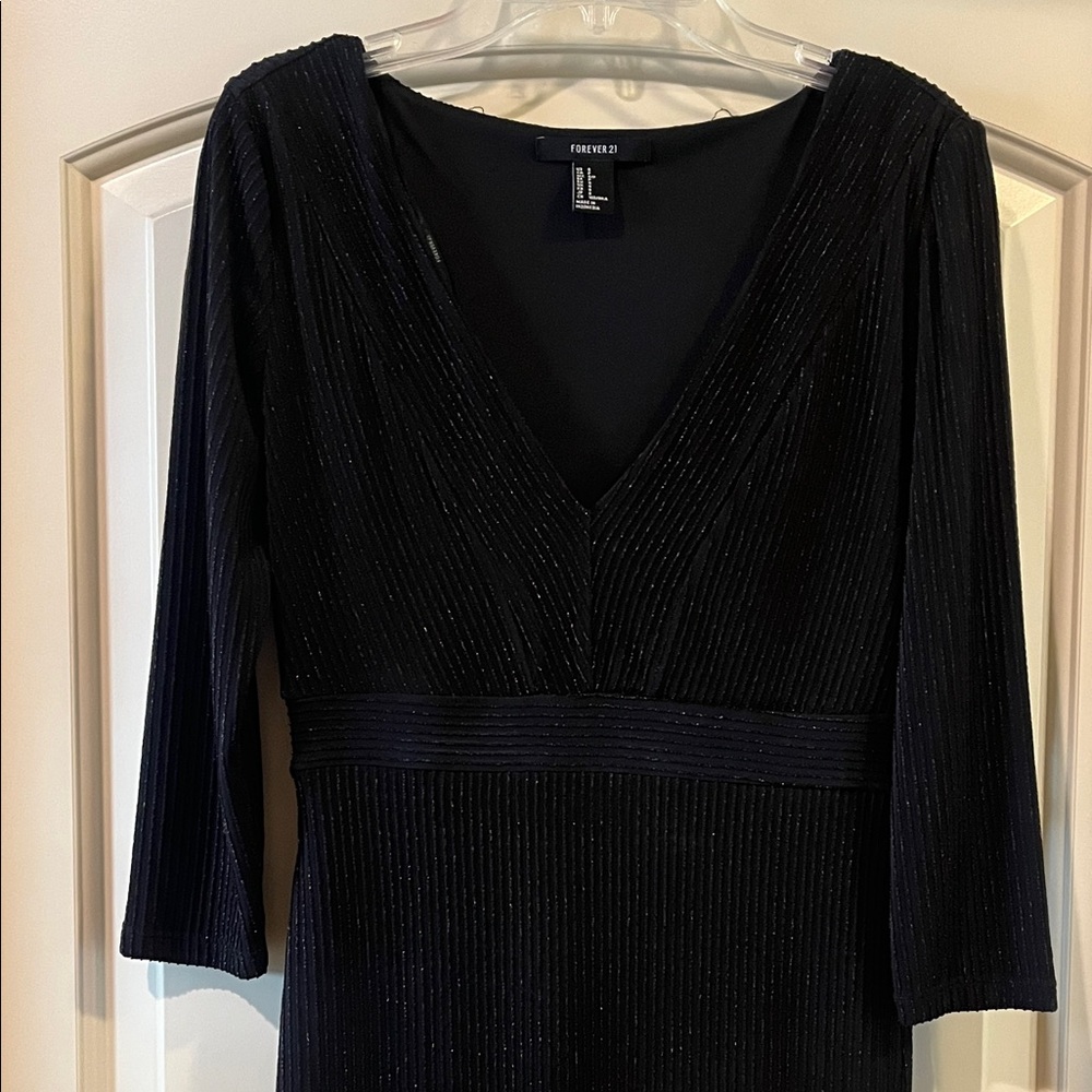 Forever 21 Chic Glitzy Black Dress